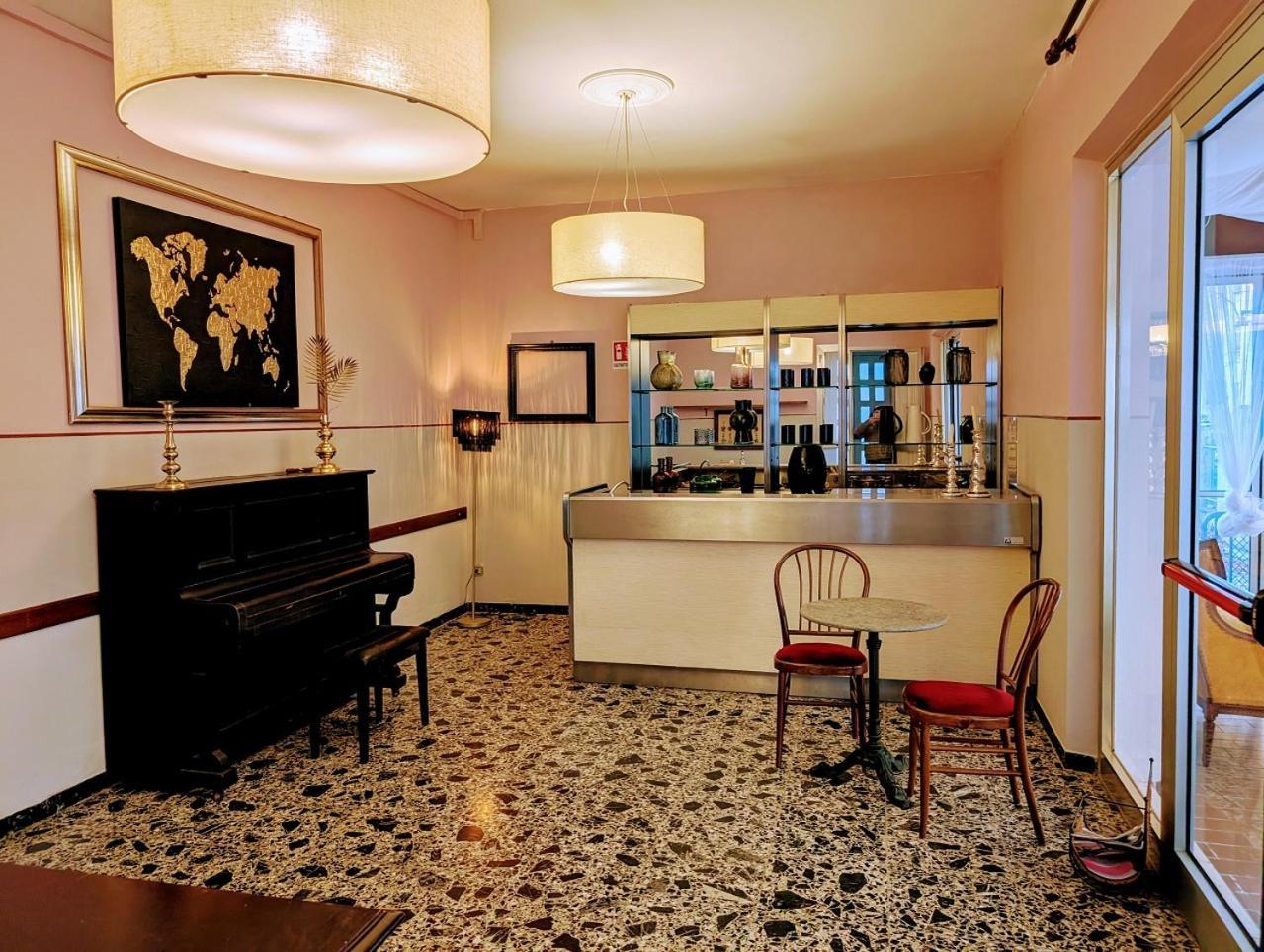 Villa Antonietta Rooms & Coffee Cesena Bagian luar foto