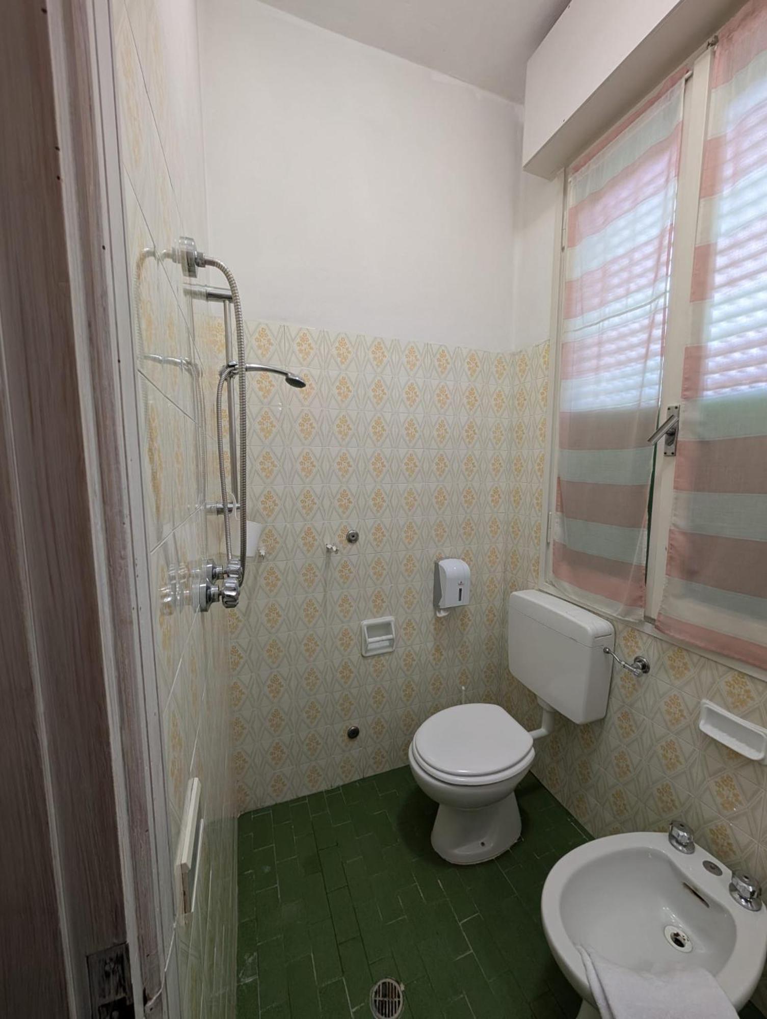 Villa Antonietta Rooms & Coffee Cesena Ruang foto